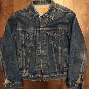 Levi’s Blue Denim Trucker Jacket- SZ 44R